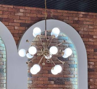 Продам люстру в упаковке