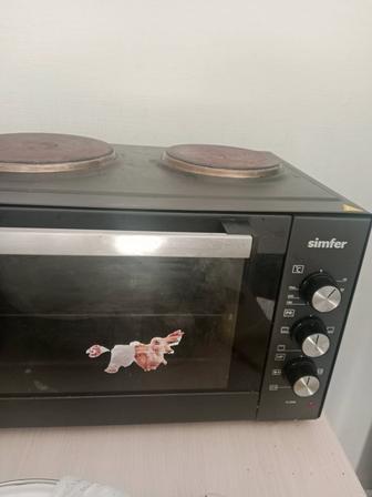 Продам плиту электрическую.