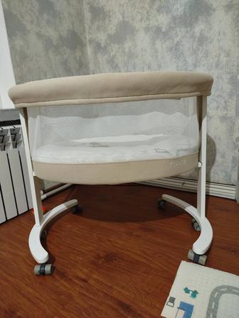Отдам манеж за пачку подгузников