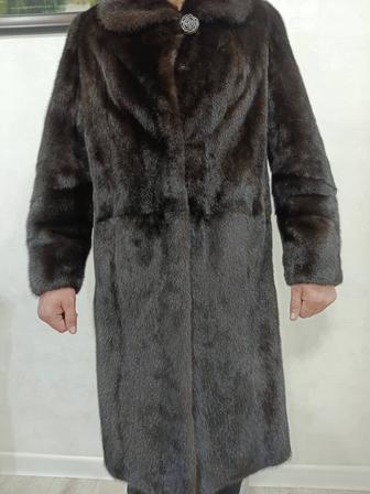 Продам норковую шубу