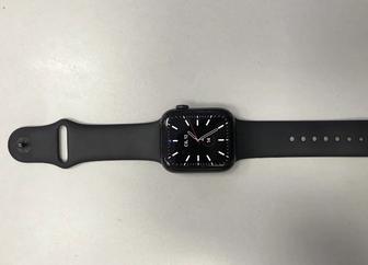 Apple Watch Series 5 44mm