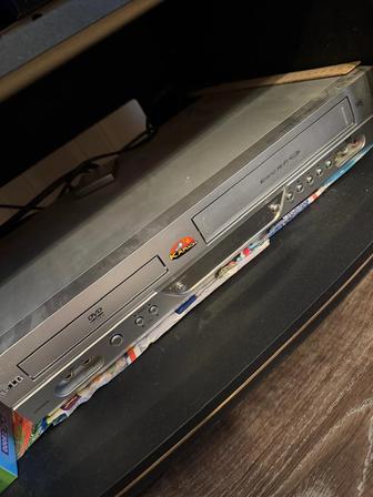 Продам видео магнитофон