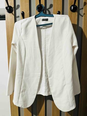 Пиджак отдельная