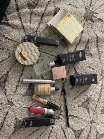 Продам набор косметики kiko