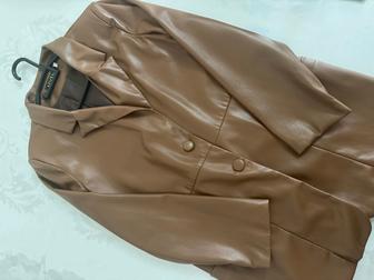 Продам пиджаки