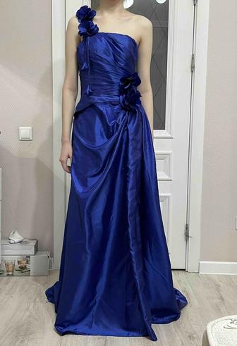 Платье новое вечернее