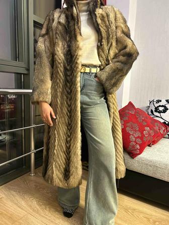 Продам шубу норковую