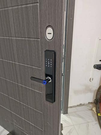 Установка умных замков