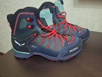 Треккинговые ботинки, salewa. 39 размер. Оригинал.