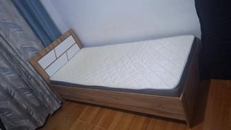 Продам кровать