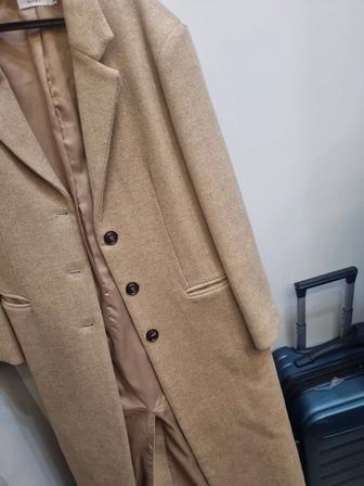 Продам женское пальто