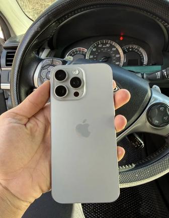 Продам срочно iPhone 15 Pro Max 256GB