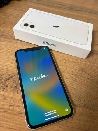 Продам iPhone 11, 128 ГБ, цвет белый