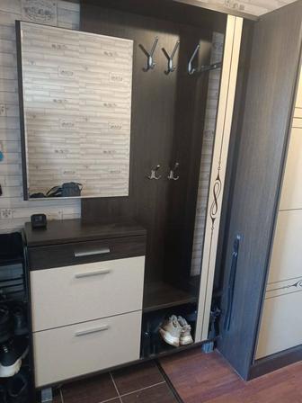 Продам прихожую