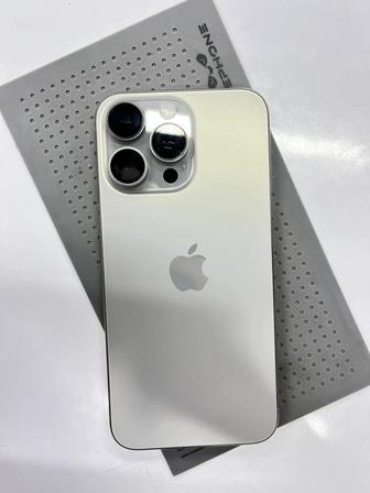Apple 15 pro max