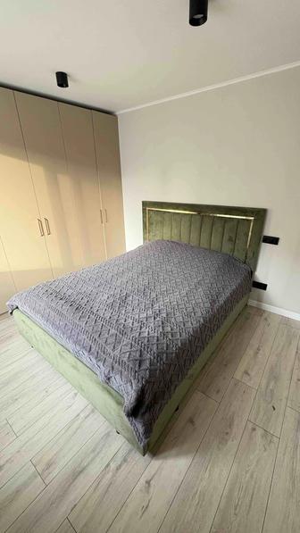 Спальня кровать