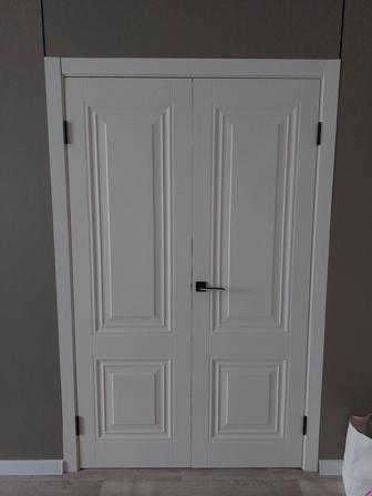 Установка меж ком двери. Натяжные потолки, плинтусы, галтели