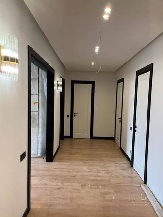 Установка плинтусов