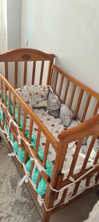 Детский кровать