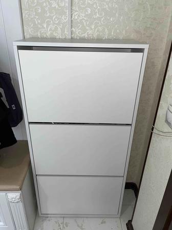 Продам обувницу
