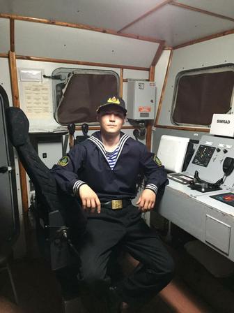 Военнослужащий