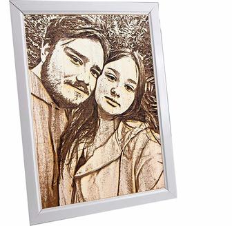 Портрет на дереве