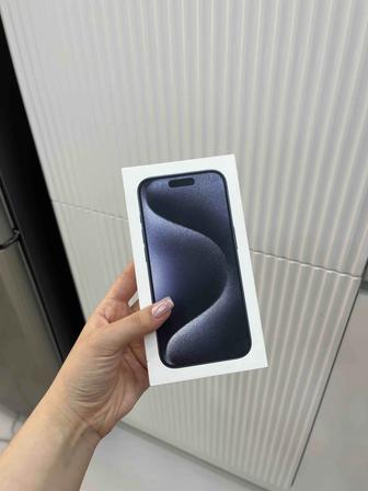 Телефон iPhone 15 pro 256 гб Blue titanium