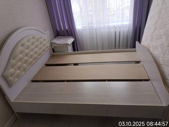 Отдам кровать 150на200.
