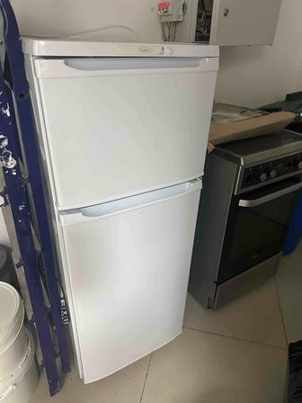 Холодильник бирюса