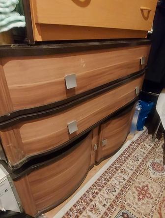 Тумба под ТВ СРОЧНО