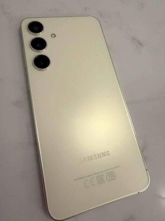 Продам Samsung S24 plus 512 Gb, цвет - amber yellow