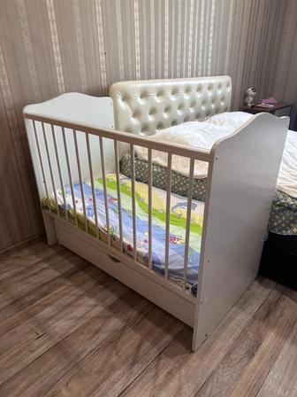 ПРОДАМ детскую кроватку
