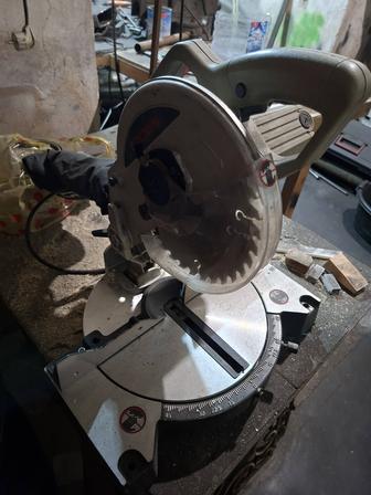 Торцовочная пила