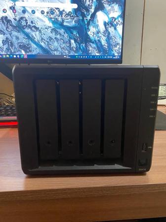 Сетевое хранилище Synology DiskStation DS418 (NAS сервер)