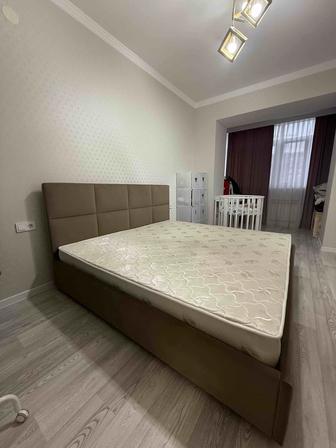 Продам кровать king size