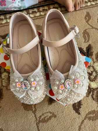 Туфли для девочек