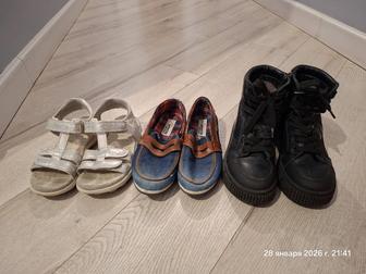 Продам ботинки, мокасины, сандалии б/у все за 10 000 тенге