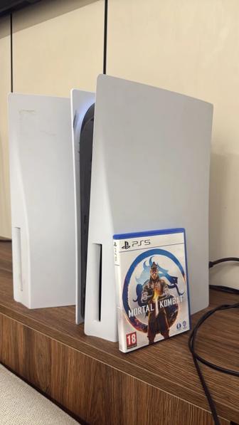 PlayStation 5 с дисководом