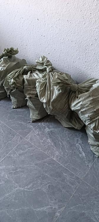 Продам строительный мусор