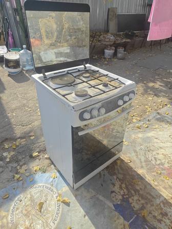 Продам дешево кух.плиту