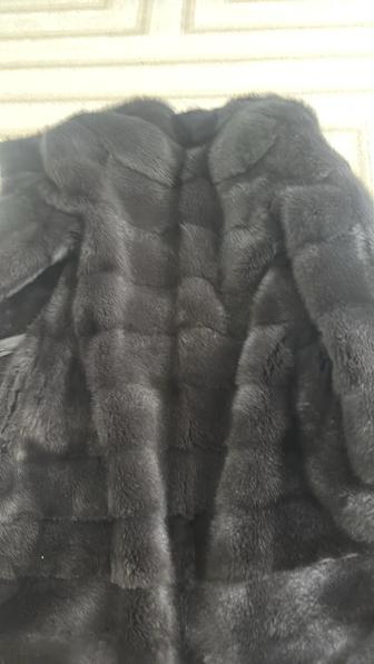 Продам норковую шубу