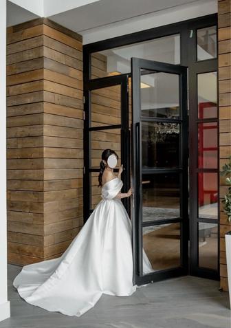 Стильное свадебное платье