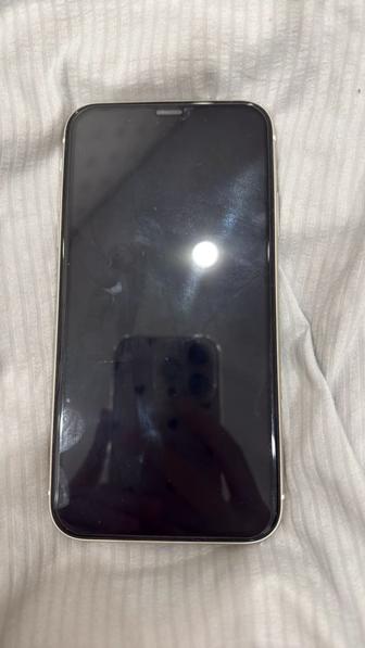 продам айфон 11