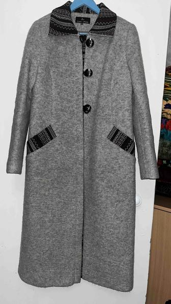 Женское пальто