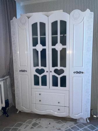 Белый классический шкаф стиль и уют в вашем доме