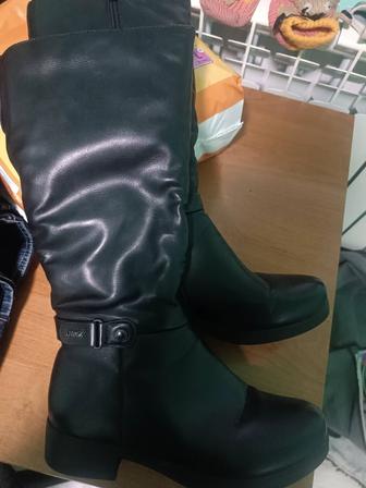 Женские зимние сапоги