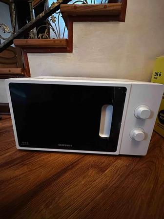 Микроволновая печь