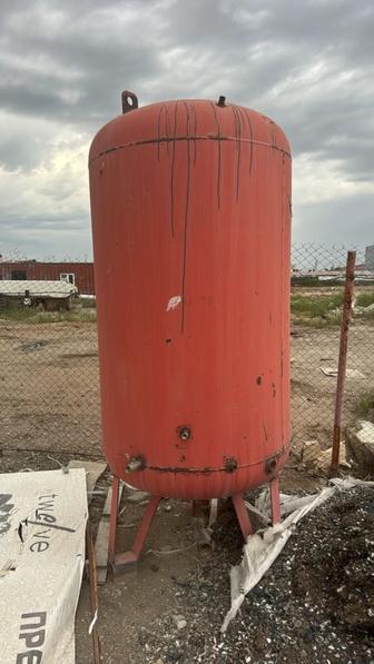 Газгoldер. Емкость для воды.
