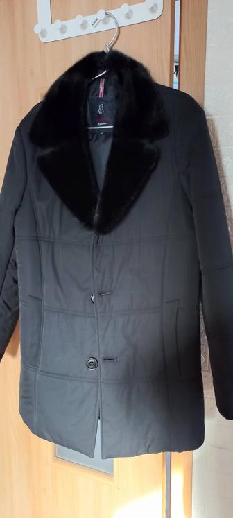 Продам недорого муж куртку