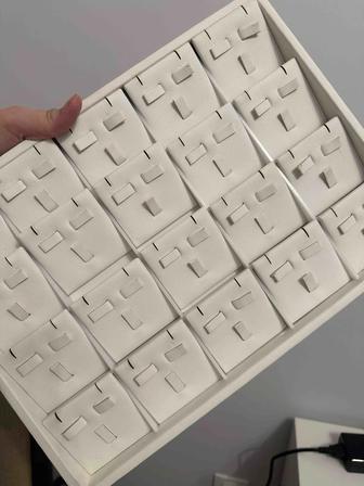 Подставки для украшений